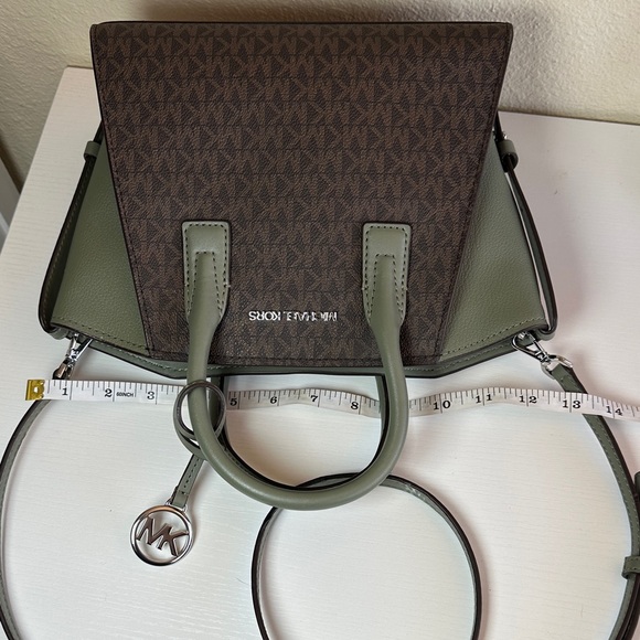 Michael Kors Avril zip top sage green Satchel with matching long strap & charm - Picture 9 of 16